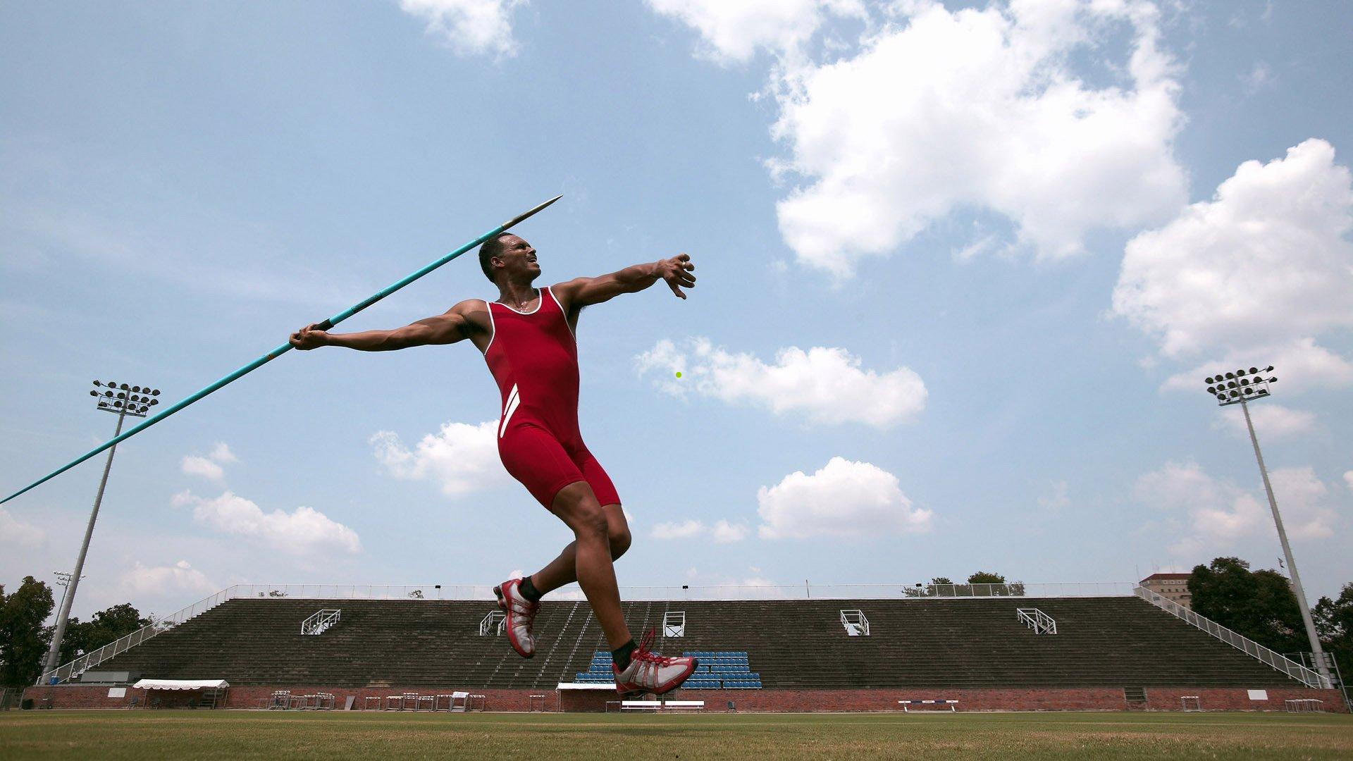 朱挺加盟U18女足教练组，坦言落后深远，致力稳步追赶